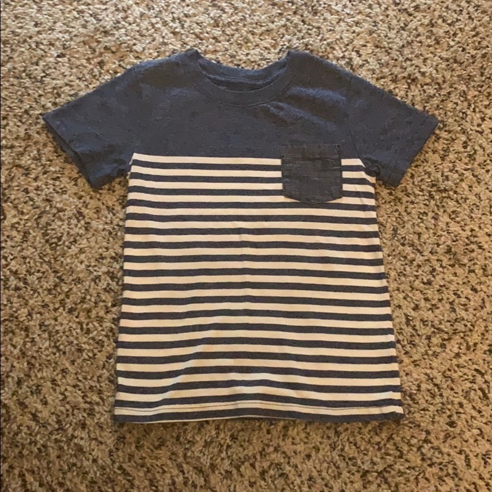 Short sleeve t-shirt